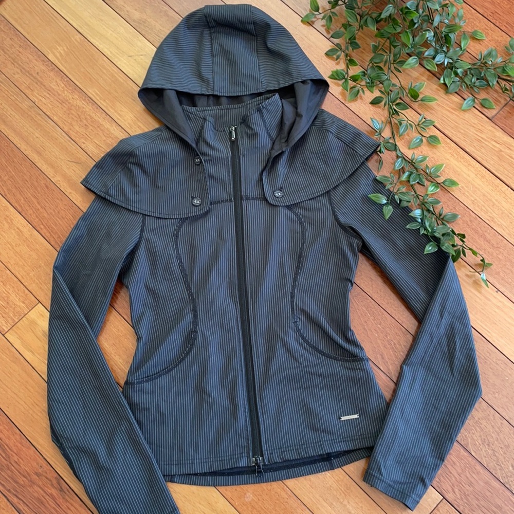 Lululemon Softshell Poncho Hoodie Jacket